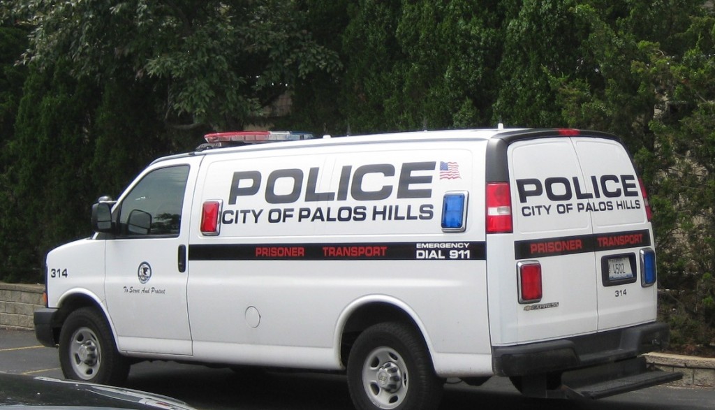 palos-hills-police-department-prisoner-van-palos-hills-police-department